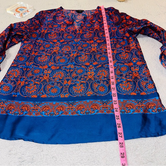 Ann Taylor silky printed top - Picture 7 of 11